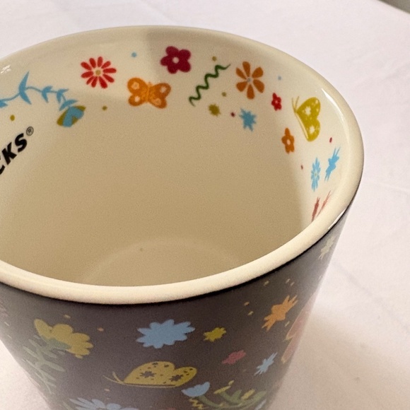 Starbucks Manuela Guillen 2023 Black Floral Mug 14 oz Microwave/Dishwasher Safe - Picture 8 of 9